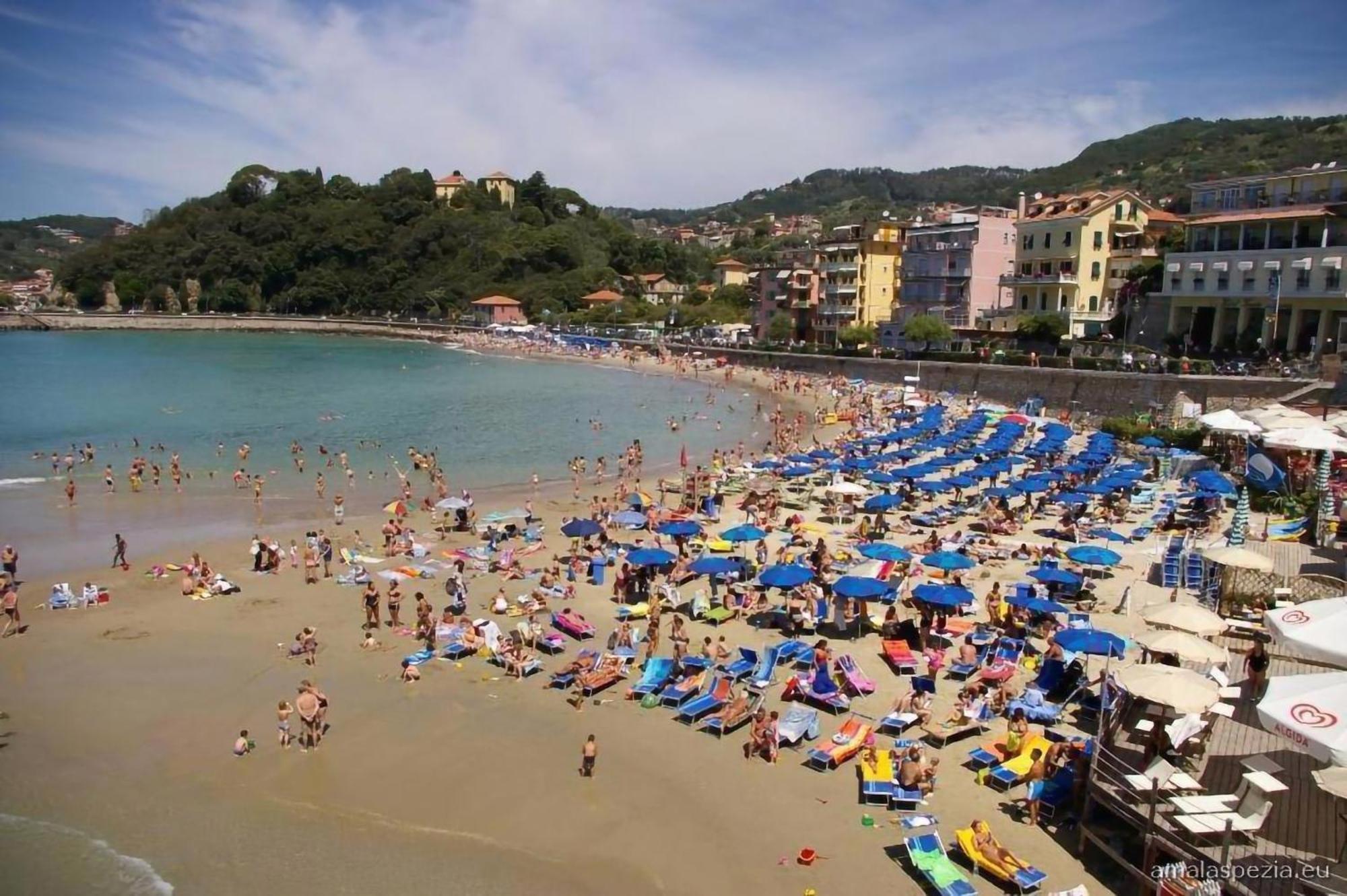 Affittacamere "In Piazzetta Da Vasco" Lerici Eksteriør bilde
