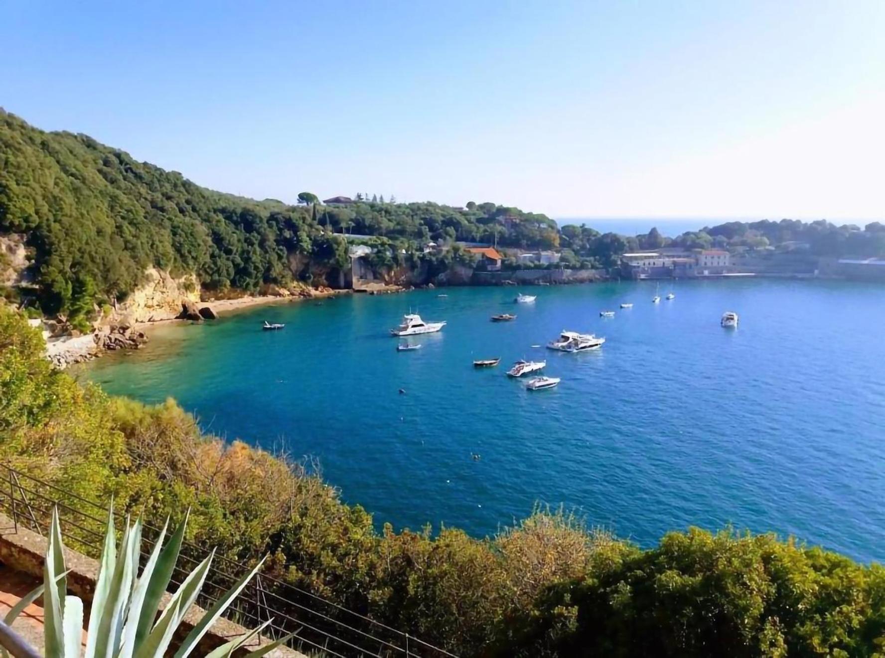 Affittacamere "In Piazzetta Da Vasco" Lerici Eksteriør bilde