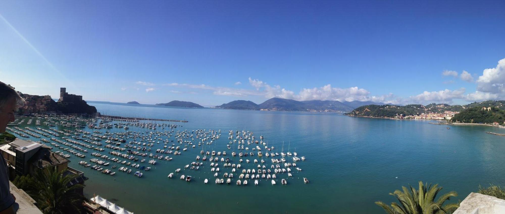 Affittacamere "In Piazzetta Da Vasco" Lerici Eksteriør bilde