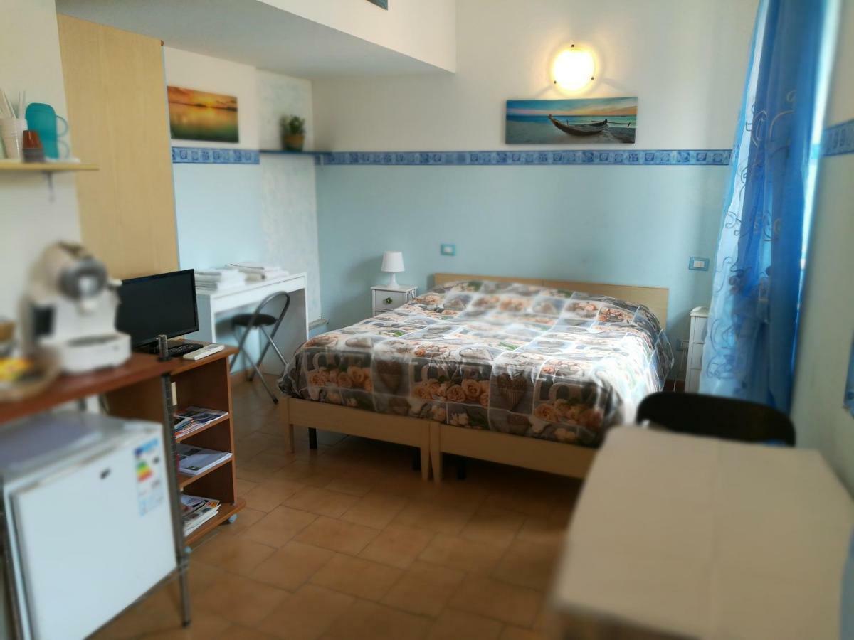 Affittacamere "In Piazzetta Da Vasco" Lerici Eksteriør bilde